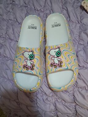 Peanuts Flip Flops